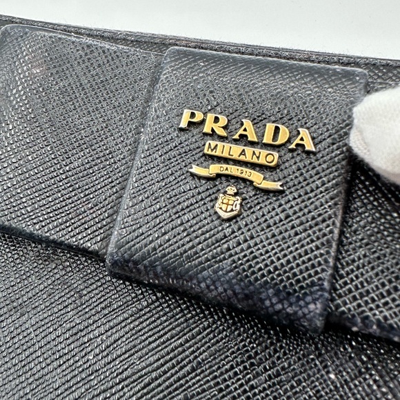 Prada Saffiano Zip Around Wallet - Picture 3 of 9